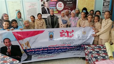 جامعة الأقصر تنظم ورشة عمل لإعادة تدوير المخلفات البلاستيكية بالمدارس 