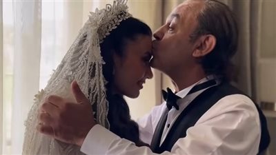 بإطلالة ملكية.. شاهد الصور الأولى من حفل زفاف ابنة علاء مرسي