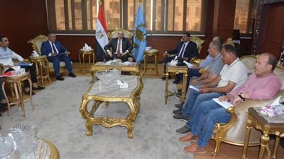 اجتماع هام لمحافظ الغربية برؤساء المجالس والمدن