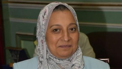 نائب رئيس جامعة عين شمس: مركز الأزهر للفتوى أهدى الجامعة خبراته بندوات توعوية