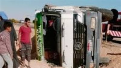 حادث تصادم سيارتين بقنا يسفر عن إصابة شخصين