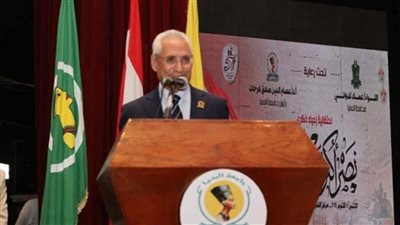 رئيس جامعة المنيا: حريصون على غرس الولاء والانتماء لدى الطلاب خصوصا بذكرى انتصارات أكتوبر