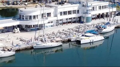 قناة السويس تطلق خدمة تبديل الأطقم البحرية من مارينا اليخوت بالإسماعيلية