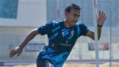 محمد عبد الشافي يواصل برنامجه التأهيلي على هامش تدريبات الزمالك 