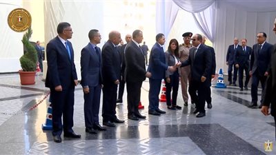 الرئيس السيسي يصل مقر افتتاح محطة قطارات بشتيل الجديدة