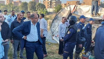 بينهم أطفال وأشقاء.. 