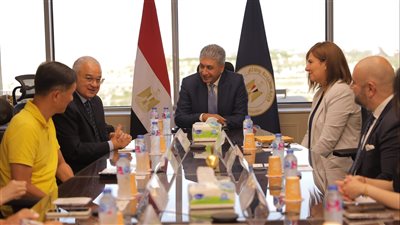 تفاصيل لقاء وزير السياحة والآثار مع مستشار الأمين العام لمنظمة الأمم المتحدةللسياحة 