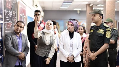 افتتاح معرض مشاريع تخرج طلاب كلية الفنون الجميلة بجامعة الأقصر 