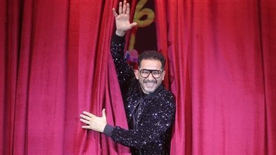 أحمد حلمي يقدم مسرحية «حلمي حلمك» في موسم الرياض 