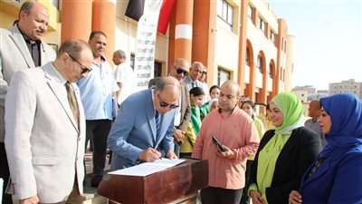 محافظ المنيا: “بداية جديدة” تعتمد على التنمية البشرية واستثمار المال 