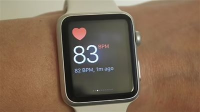 هل تستطيع آبل واتش التنبؤ ببعض الأمراض قبل ظهور الأعراض؟
