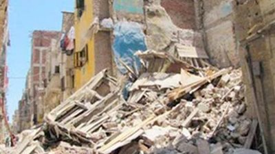 عاجل.. انهيار جزئي لعقار من 3 طوابق في السيدة زينب بالقاهرة