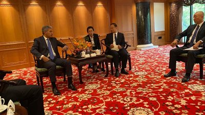 وزير السياحة والآثار يلتقي بنظيره الصيني خلال زيارته للعاصمة الصينية بكين