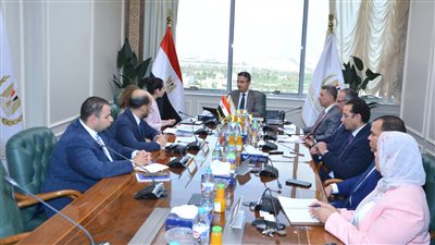 وزير التموين يستقبل وفد وكالة ضمان الاستثمارات متعددة الأطراف التابعة للبنك الدولي