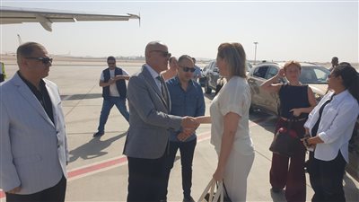 رئيسة وزراء الدنمارك تغادر الأقصر بعد انتهاء رحلتها السياحية 