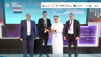 وزير التعليم يُهنئ الطالب الفائز بالمركز الثاني عربيًا بمسابقة «تحدي الذكاء الاصطناعي»
