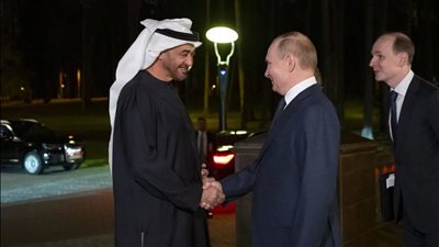 بوتين لـ«بن زايد»: العلاقات الروسية الإماراتية ترقى إلى شراكة استراتيجية