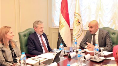 تفاصيل لقاء وزير التعليم بسفير إيطاليا بالقاهرة