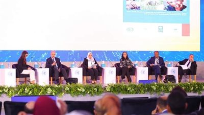 جلسة حوارية بمؤتمر السكان 2024 تكشف عن استراتيجيات جديدة لتحقيق العدالة الاجتماعية