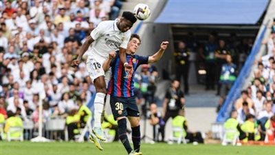 كلاسيكو الأرض.. قمة بين ريال مدريد وبرشلونة في الدوري الإسباني 