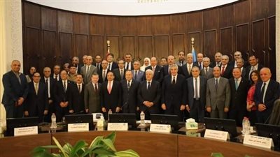 بالإسكندرية.. رئيس جامعة المنوفية يشارك في اجتماع المجلس الأعلى للجامعات