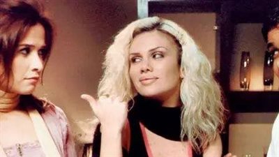  بعد 18 عاما.. نيكول سابا تجتمع مع ياسمين عبد العزيز في 