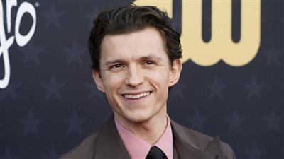 توم هولاند يستعد لارتداء بدلة سبايدر مان مرة أخرى