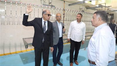 محافظ المنيا تحقيق اكتفاء ذاتي من اللحوم البيضاء وتشغيل شباب المحافظة