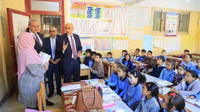 وزير التعليم ومحافظ الغربية يتفقدان 5 مدارس بإدارة زفتى التعليمية 