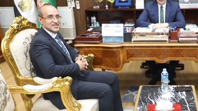محافظ المنوفية يلتقي وكيل التعليم الجديد ويوجه بضرورة المتابعة المستمرة للارتقاء بالمنظومة التعليمية