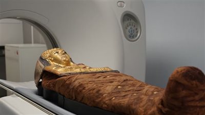 بعد بحث بالأشعة السينية.. كشف لغز مومياء مصرية قديمة عمرها 3000 عام