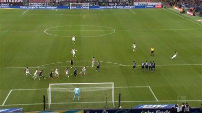 مرموش يسجل ويصنع في إينتراخت فرانكفورت وسام مرسي يصنع فى تعادل تاون 