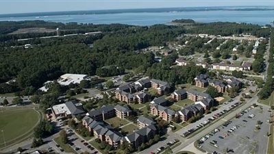 لماذا تزور الأجسام الطائرة قواعد الصواريخ النووية الأميركية؟