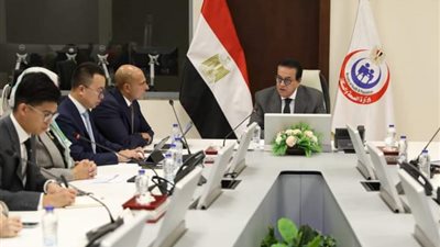 بلقاء مع الشركات الصينية.. وزير الصحة يبحث الاستفادة من الذكاء الاصطناعي في المجال الطبي