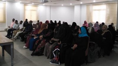 لتأهيل الشباب لسوق العمل.. محافظ أسوان يوجه بعقد سلسلة من الدورات التدريبية 