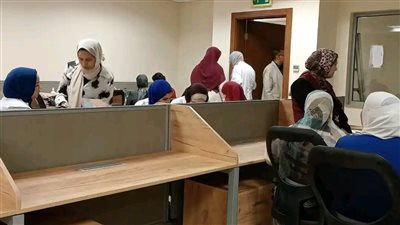 التعليم العالي: حملة للكشف المبكر عن سرطان الثدي والأمراض غير السارية للموظفات الوزارة