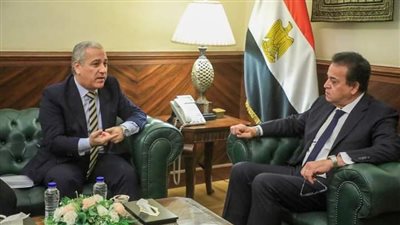 تفاصيل لقاء وزير الصحة مع رئيس الهيئة الوطنية للصحافة