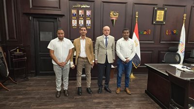 محافظ الأقصر يلتقي وفد ممثلي «ظواهر» لبحث فعاليات المبادرة