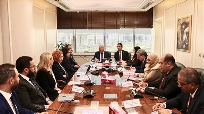 كامل الوزير يبحث مع وزير التموين إقامة مصنع لإنتاج أخشاب الفايبر بورد