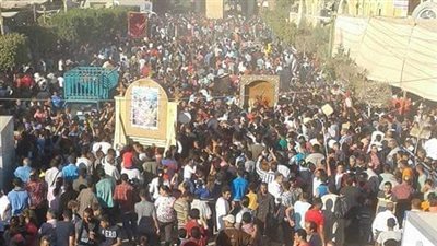 مئات الأقباط يشاركون في احتفالات دير مار جرجس بالرزيقات غرب الأقصر