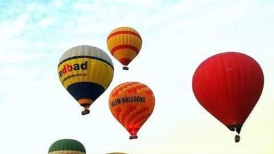 تحليق 75 رحلة بالون منطاد تقل 1800 سائح غرب الأقصر
