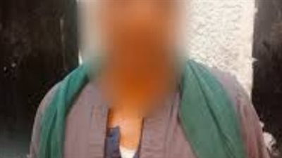 ضبط حارس عقار سرق تمثالين و56 كتابا من شقة بالعجوزة 