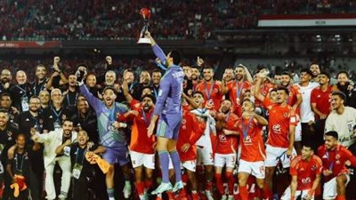  حقيقة طلب الأهلي وضع شعار «أبطال نصف العالم» ورفض الفيفا