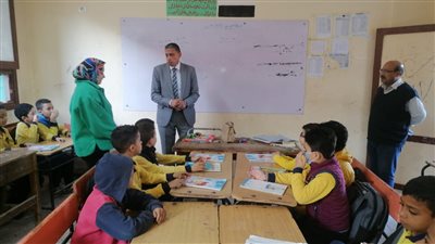 مدير تعليم الجيزة يصدر 10 تعليمات هامة يستبعد مدير مدرسة للتقصير بالعمل 