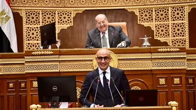 وزير التعليم يستعرض رؤية وخطة الوزارة لتطوير المنظومة التعليمية وتعزيز جودة التعليم