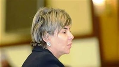 سهير جودة ومنى عبد الغني في عزاء والدة مفيدة شيحة (صور)