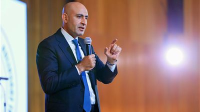 رسائل هامة لوزير التعليم خلال لقائه بـ2700 من مديري المدارس بجميع المحافظات