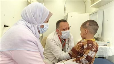 بداية جديدة تنظم قافلة طبية مجانية بقرية شيبة في أبو قرقاص