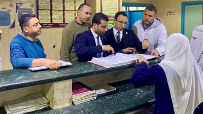 بعد تصريحات الطبيبة.. النيابة الإدارية تزور مستشفى كفر الدوار بشكل مفاجئ (صور)