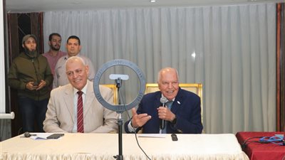 نقيب المعلمين: المعلمون يمثلون خط الدفاع الأول للمجتمع من خلال دورهم التربوي